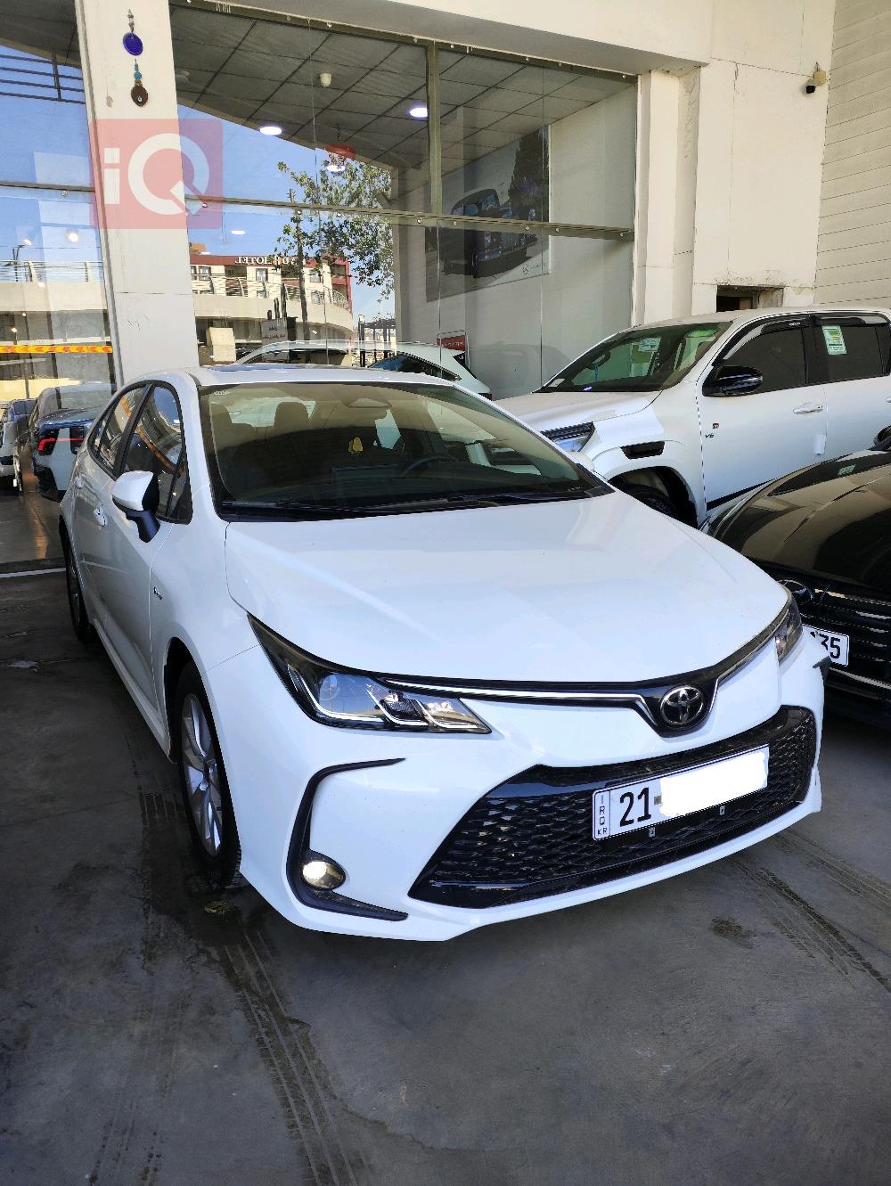 تۆیۆتا کۆرۆلا